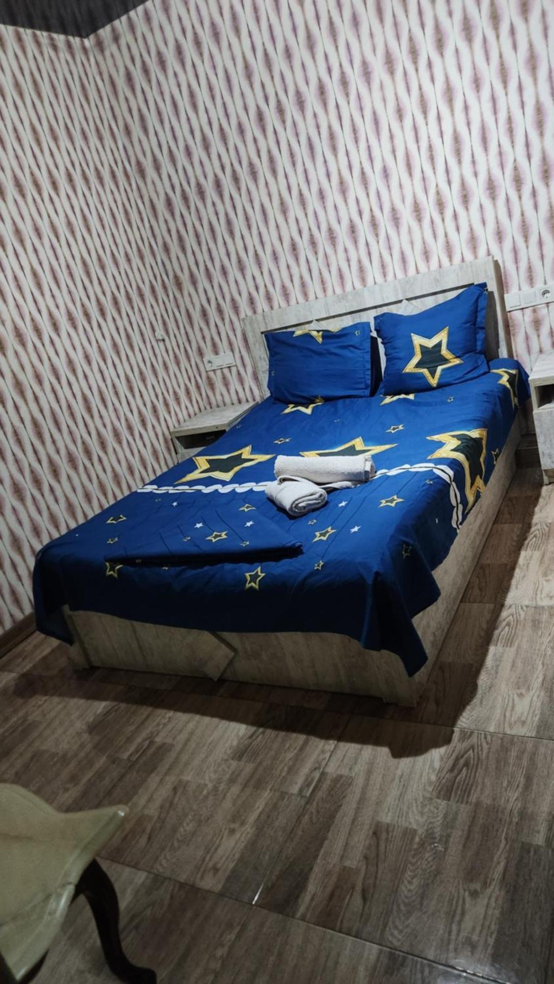 Hotel ,,Mega" Тбилиси Экстерьер фото